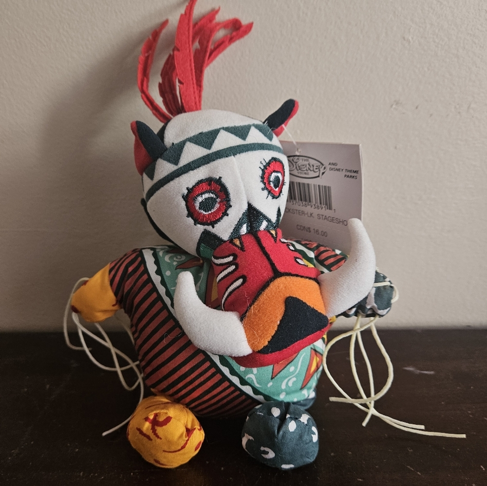 NWT Lion King Broadway Stage Show Trickster LK #3 Beanie. Disney.